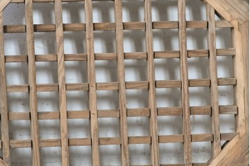 中国アンティーク建具　格子と八角形のシルエットが印象的な装飾パネル2枚セット　(R-088448)