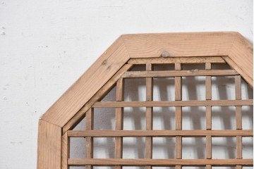 中国アンティーク建具　格子と八角形のシルエットが印象的な装飾パネル2枚セット　(R-088449)