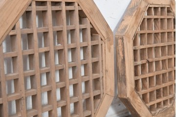 中国アンティーク建具　格子と八角形のシルエットが印象的な装飾パネル2枚セット　(R-088452)