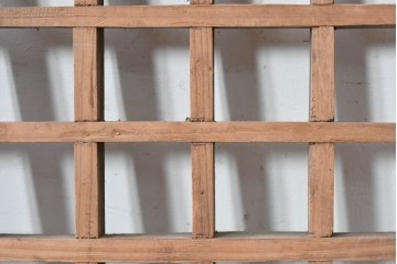 中国アンティーク建具　1900年頃　李朝風の端正なマス目格子が美しい窓2枚(1対)セット　(R-088456)