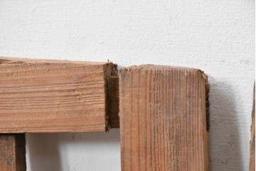 中国アンティーク建具　1900年頃　李朝風の端正なマス目格子が美しい窓2枚(1対)セット　(R-088457)
