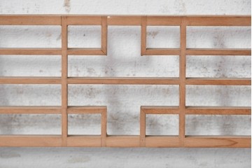 ヴィンテージ建具　昭和後期　幾何学模様と麻の葉組子が美しい小さな引き戸4枚セット　(R-088458)