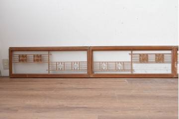 ヴィンテージ建具　昭和後期　幾何学模様と麻の葉組子が美しい小さな引き戸4枚セット　(R-088458)