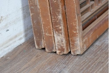 ヴィンテージ建具　昭和後期　幾何学模様と麻の葉組子が美しい小さな引き戸4枚セット　(R-088458)
