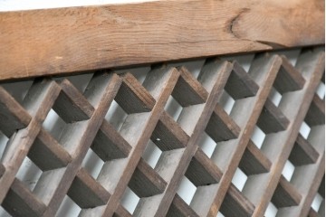 韓国アンティーク建具　李朝建具　素朴な格子組みが趣深い欄間1枚　(R-088466)