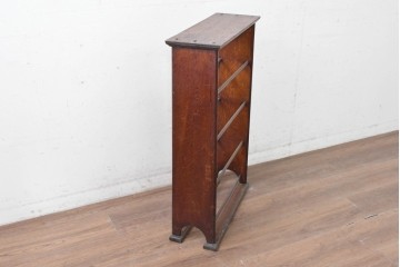 イギリスアンティーク　オーク材　クラシカルな佇まいのシューズラック　(R-088470)