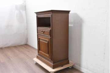 中古　美品　maruni(マルニ木工)　地中海ロイヤルシリーズ(ROYAL)　上品な金具が映える格調高い電話台　定価約15万円　(R-088472)