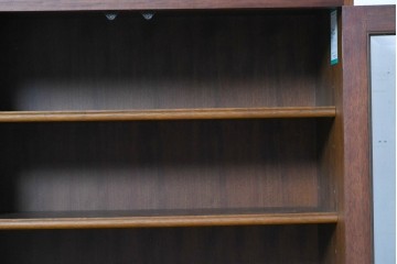 中古　美品　maruni(マルニ木工)　地中海シリーズ　格調高いデザインが魅力のサイドボード　(R-088473)