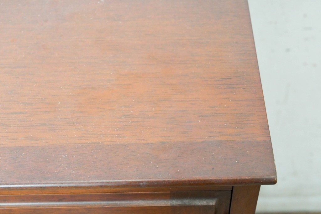 中古　美品　maruni(マルニ木工)　地中海シリーズ　格調高いデザインが魅力のサイドボード　(R-088473)