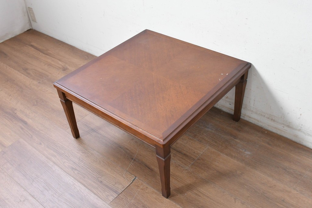 中古　希少な廃番品　maruni(マルニ木工)　地中海シリーズ　上品なセンターテーブル　(R-088477)