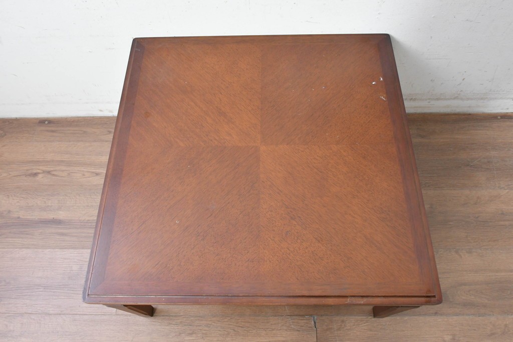 中古　希少な廃番品　maruni(マルニ木工)　地中海シリーズ　上品なセンターテーブル　(R-088477)