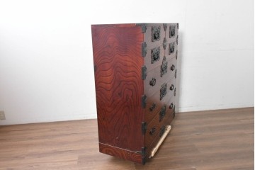 中古　岩谷堂箪笥　重厚な金具と美しい木目が印象的な衣装箪笥　(R-088478)