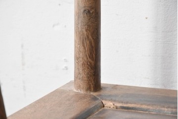 中国アンティーク　中国美術　鉄刀木(タガヤサン)材　東洋情緒漂う流麗なアームチェア　(R-088480)