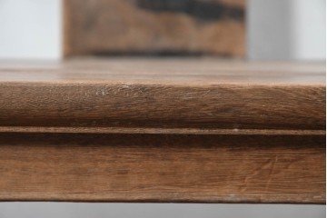 中国アンティーク　中国美術　鉄刀木(タガヤサン)材　東洋情緒漂う流麗なアームチェア　(R-088480)