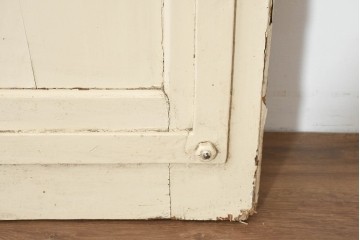 北欧アンティーク建具　クラシカルな意匠が魅力の木製ドア1枚　(R-088482)