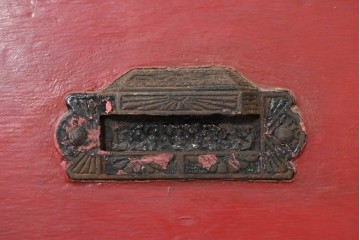 イギリスアンティーク建具　1930年頃　鮮やかな赤色が目を引くペイントドア1枚　(R-088483)