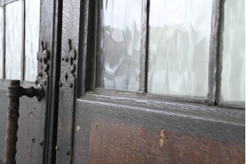 アンティーク建具　フランス　オーク材　水面のようなステンドグラスが印象的な両開きドア2枚(1対)セット　(R-088487)