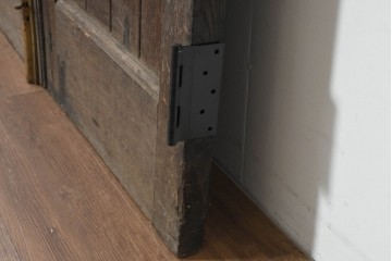 アンティーク建具　フランス　オーク材　水面のようなステンドグラスが印象的な両開きドア2枚(1対)セット　(R-088487)