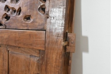 アジアンヴィンテージ建具　異国情緒あふれる枠付き窓1枚　(R-088495)