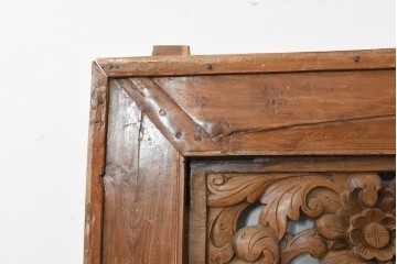 アジアンアンティーク建具　異国情緒あふれる枠付き窓1枚　(R-088497)