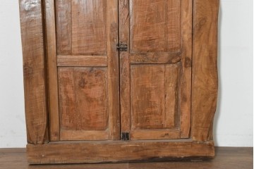 アジアンアンティーク建具　透かし彫りが華やかな枠付き窓1枚　(R-088498)