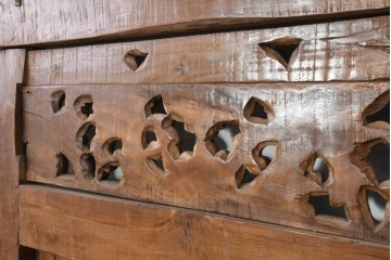 アジアンアンティーク建具　透かし彫りが華やかな枠付き窓1枚　(R-088498)
