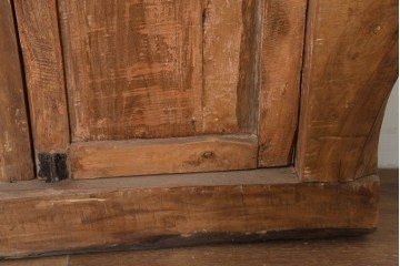 アジアンアンティーク建具　透かし彫りが華やかな枠付き窓1枚　(R-088498)