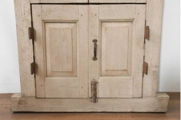 ヴィンテージ建具　インド　フェンス付き　アーチ型のデザインが印象的な枠付き窓1枚　(R-088499)