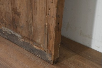 アジアンアンティーク　中国　装飾品として楽しめる彫刻入り格子扉　(R-088501)