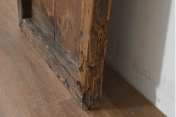アジアンアンティーク　中国　装飾品として楽しめる彫刻入り格子扉　(R-088501)