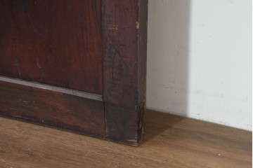 アンティーク建具　明治から大正期　総欅(ケヤキ)材　漆塗り　重厚な金具付き蔵戸1枚　(R-088507)