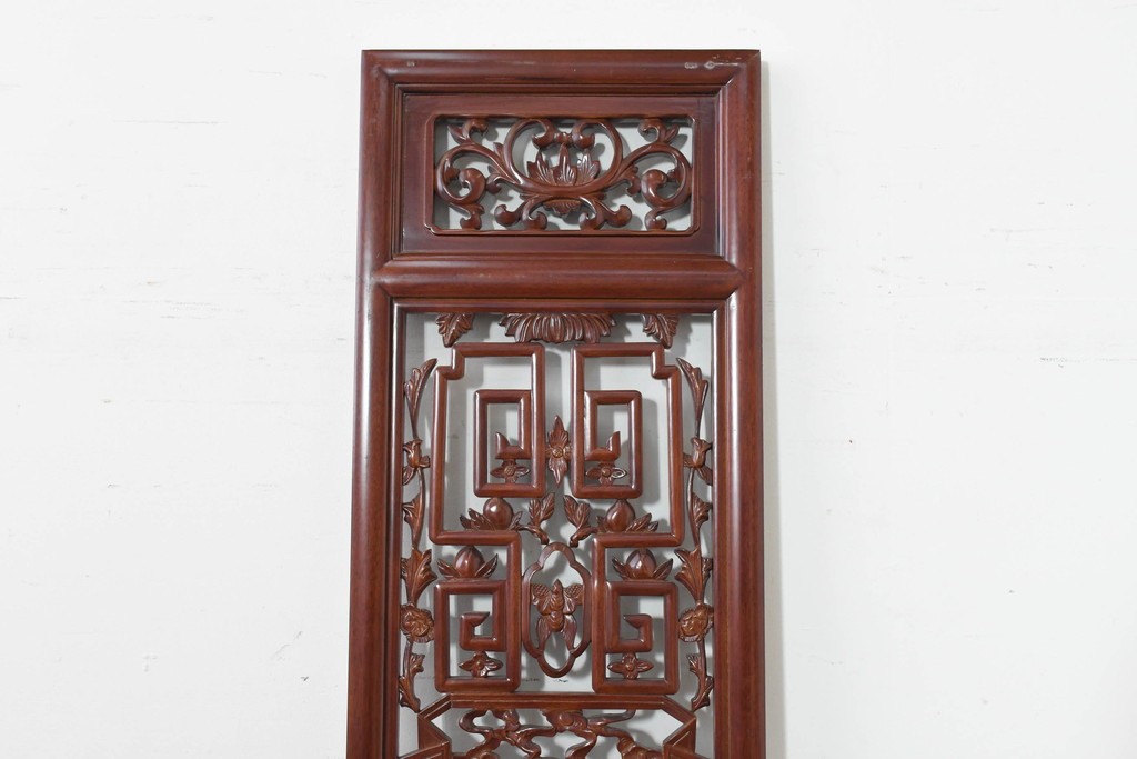 中古建具　中国　鶴の彫刻がめでたいオリエンタルな中国格子1枚　(R-088511)