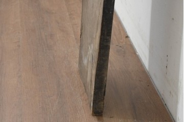 アジアンヴィンテージ　高さ2.2メートル　「升斗洎高堂十里風聲標品望」　黒地に金彩の彫刻文字が施されたアンティーク調の聯(れん)1枚　(R-088514)