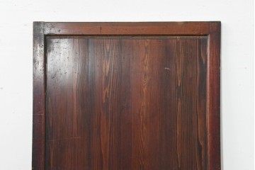 アンティーク建具　明治から大正期　深みのある飴色と際立つ力強い木目が美しい板戸1枚　(R-088522)