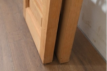 中国ヴィンテージ建具　伝統的な格子意匠が美しい格子窓2枚セット　(R-088525)