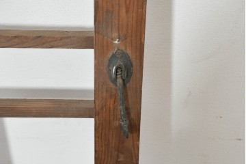 アジアンアンティーク建具　1930年頃　個性的な幾何学模様を楽しめる窓2枚セット　(R-088526)