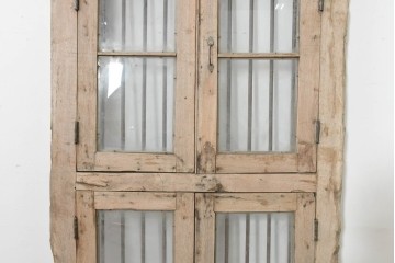 アジアンアンティーク建具　インド伝統×西洋建築の融合!　金属製縦格子付き　大型の枠付き両開き窓1枚　(R-088532)