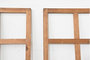 ヴィンテージ建具　1960年頃　韓国　李朝建具　幾何学デザインが目を引く明り取り2枚セット　(R-088533)