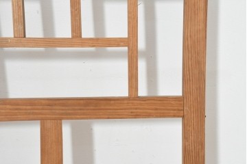 ヴィンテージ建具　1960年頃　韓国　李朝建具　幾何学デザインが目を引く明り取り2枚セット　(R-088533)