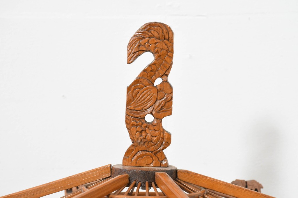 【簡易リペア限定品】　中古　アジアン民芸雑貨　緻密な竹細工が見事な鳥かご　(R-088538)
