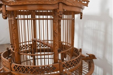 【簡易リペア限定品】　中古　アジアン民芸雑貨　緻密な竹細工が見事な鳥かご　(R-088538)