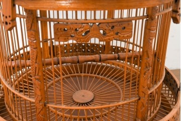 【簡易リペア限定品】　中古　アジアン民芸雑貨　緻密な竹細工が見事な鳥かご　(R-088538)