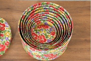 フランスヴィンテージ　花柄が華やかな入れ子式丸型クラフトボックス9個セット　(R-088543)