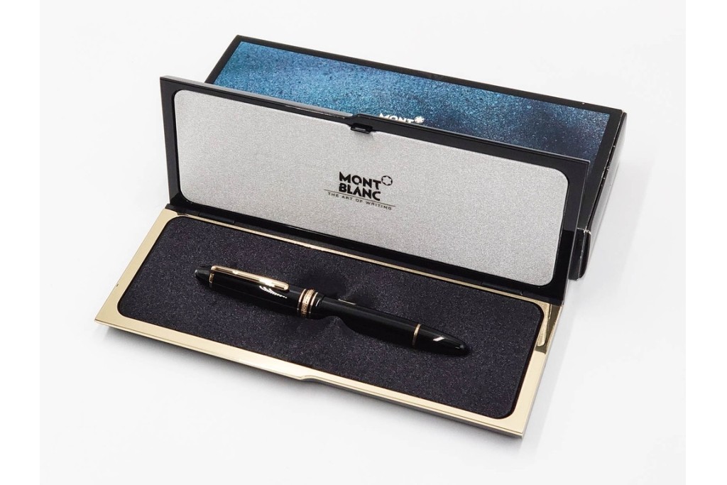 ドイツ　MONTBLANC(モンブラン)　マイスターシュテュック146　14K(14金)　艶やかなブラック軸が上品な万年筆　ケース付き　(R-088553)