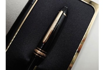 ドイツ　MONTBLANC(モンブラン)　マイスターシュテュック146　14K(14金)　艶やかなブラック軸が上品な万年筆　ケース付き　(R-088553)