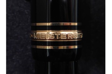 ドイツ　MONTBLANC(モンブラン)　マイスターシュテュック146　14K(14金)　艶やかなブラック軸が上品な万年筆　ケース付き　(R-088553)