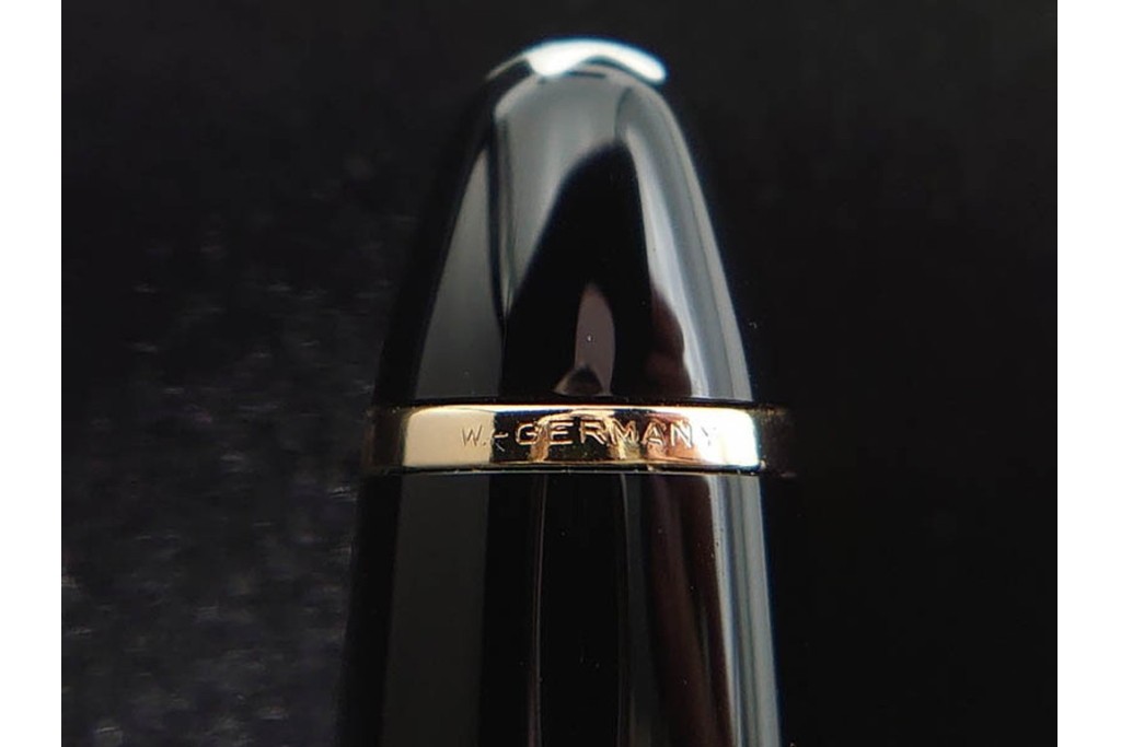 ドイツ　MONTBLANC(モンブラン)　マイスターシュテュック146　14K(14金)　艶やかなブラック軸が上品な万年筆　ケース付き　(R-088553)