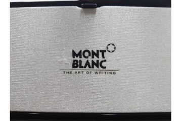 ドイツ　MONTBLANC(モンブラン)　マイスターシュテュック146　14K(14金)　艶やかなブラック軸が上品な万年筆　ケース付き　(R-088553)