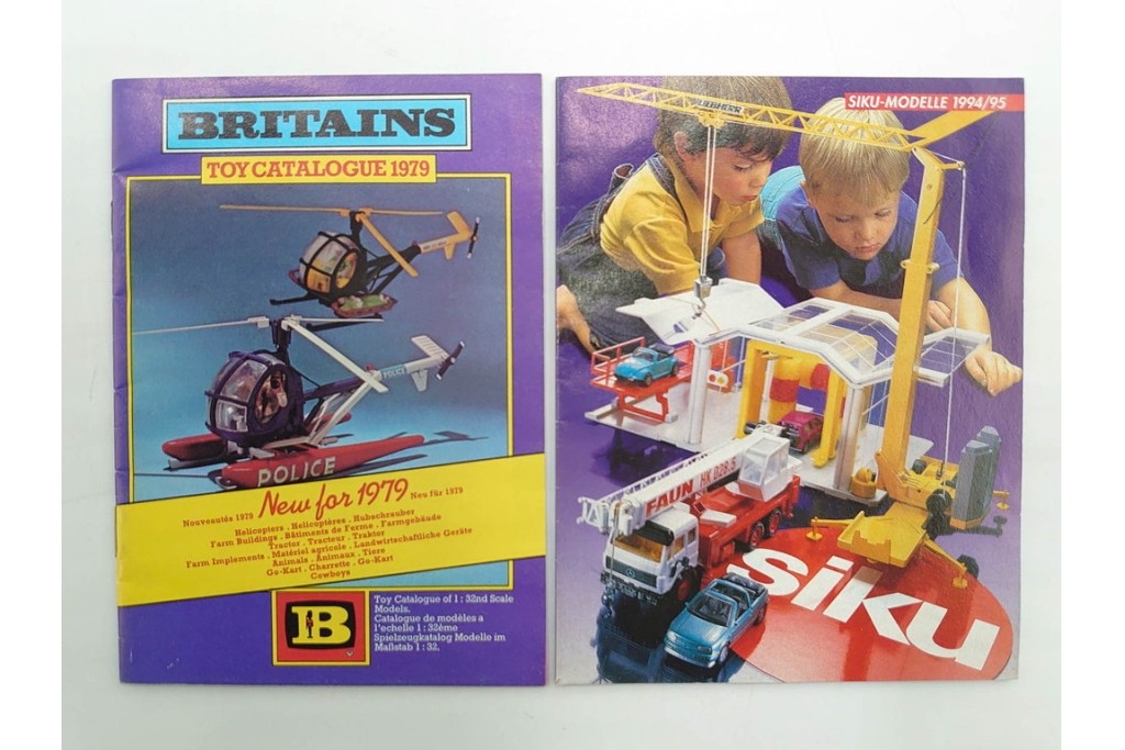 solido(ソリッド)・ダイヤペット・BRITAINS・siku・Dinky(ディンキー)・Corgi(コーギー)・MATCHBOX(マッチボックス)　レトロなミニカーなどのカタログまとめて28冊セット　(R-088554)