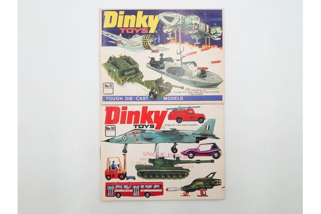 solido(ソリッド)・ダイヤペット・BRITAINS・siku・Dinky(ディンキー)・Corgi(コーギー)・MATCHBOX(マッチボックス)　レトロなミニカーなどのカタログまとめて28冊セット　(R-088554)